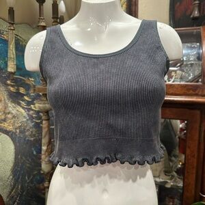 EUC BODY AND SOL BLACK STONEWASH  RIBBED STRECHY CROP TANK